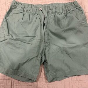 Southern Pines Casual Shorts - XL Navy- Light Green